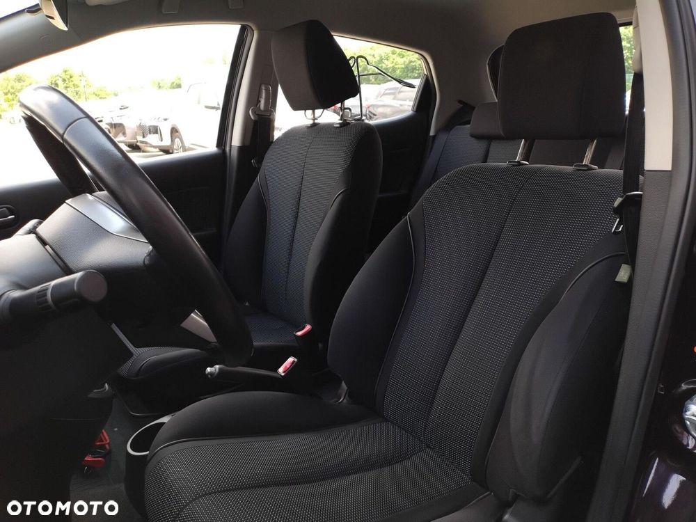 Mazda 2 - 19