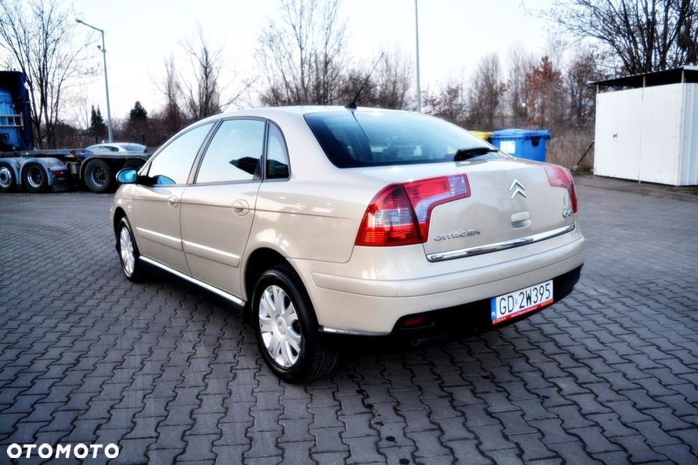 Citroën C5 HDi 135 Exclusive - 4