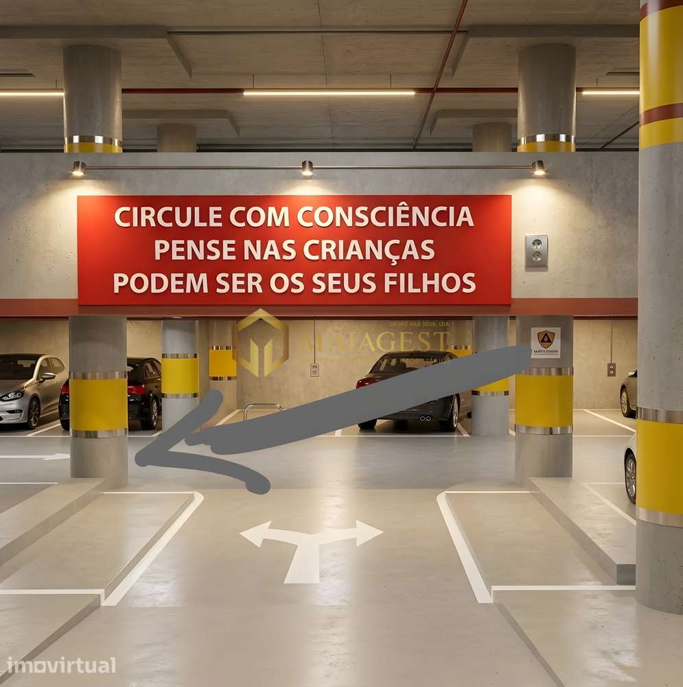Oportunidade Única: Lugar de Garagem no Edifício Mota Galiza no Porto - Grande imagem: 5/6