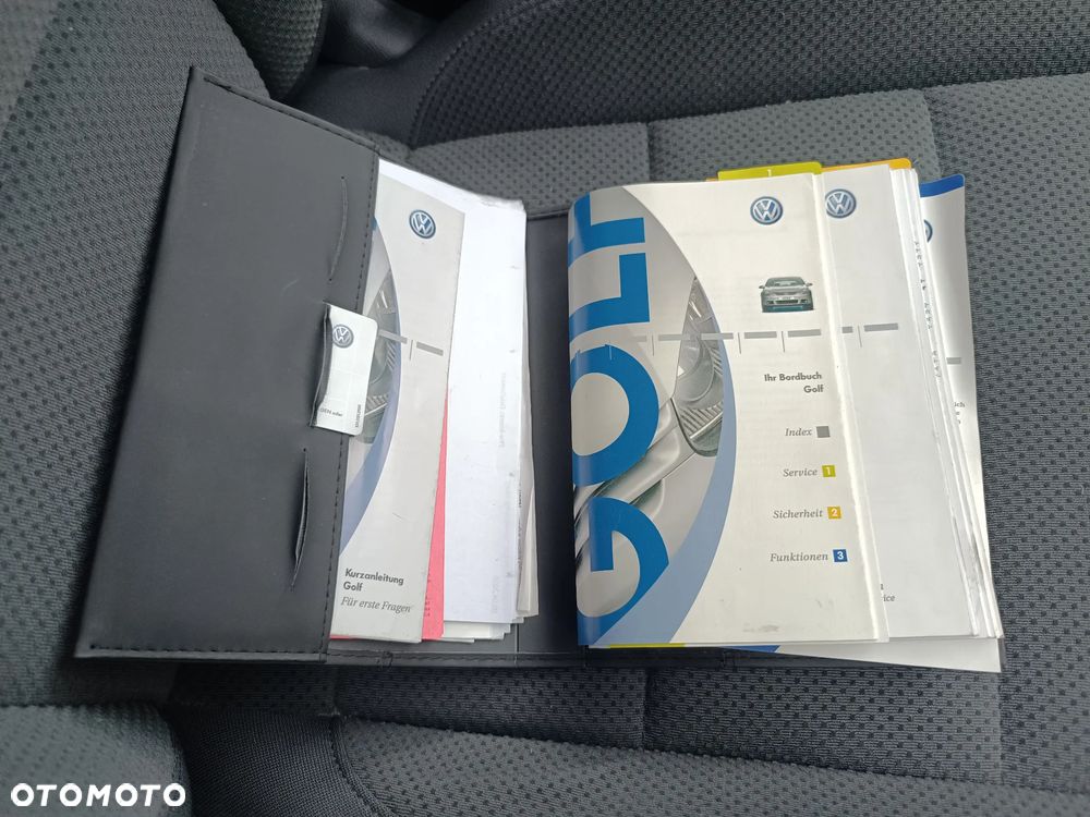 Volkswagen Golf V 1.6 Comfortline - 8