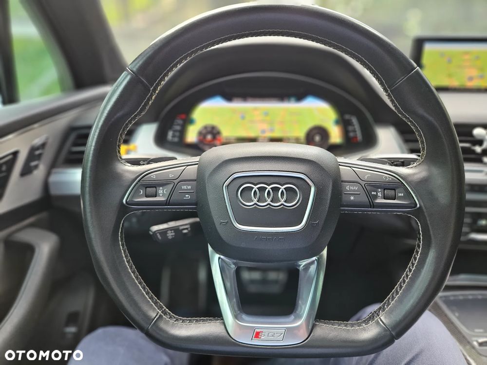 Audi SQ7 - 34