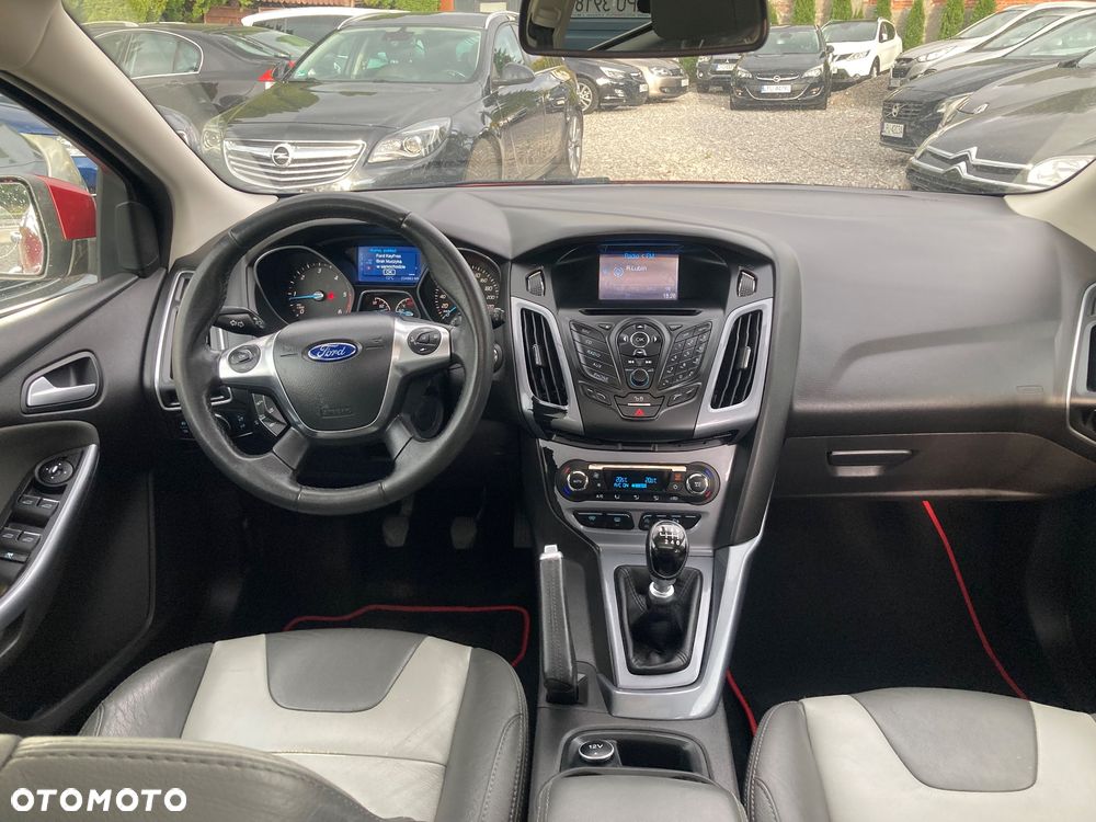 Ford Focus 1.6 TDCi ECOnetic 88g Start-Stopp-System Titanium - 12