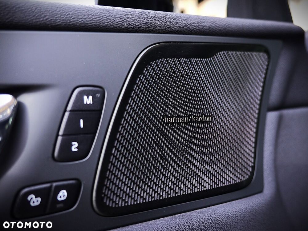 Volvo XC 60 - 36