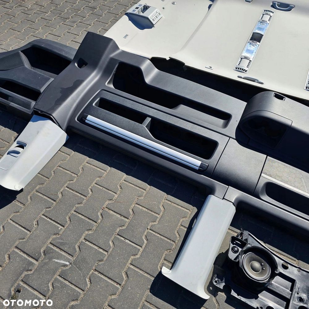 VW T6 MULTIVAN wnętrze podsufitka tapicerka słupek 1drzwi KOMPLET - 7