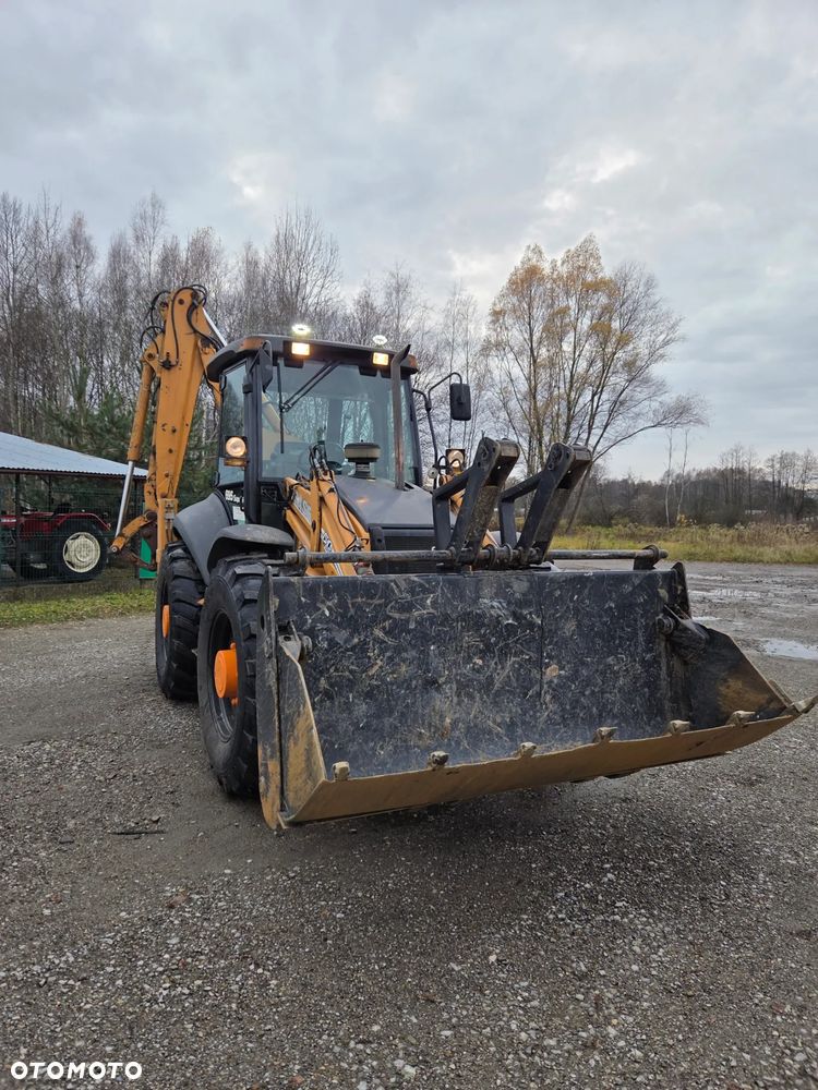 Case 695 super R - 24