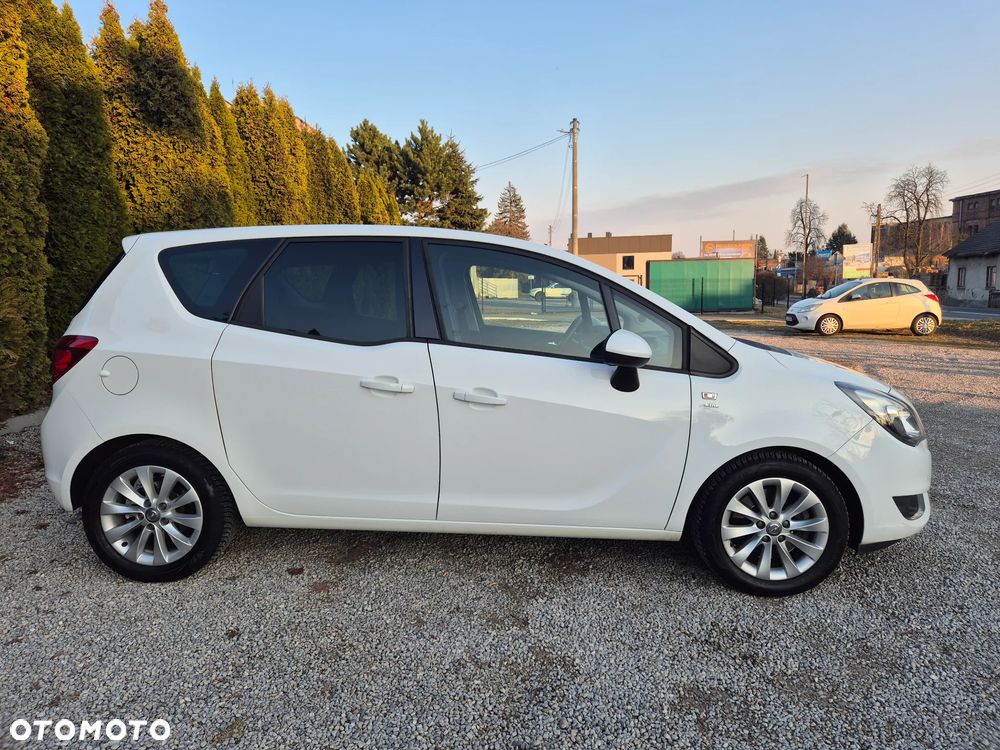 Opel Zafira Tourer 1.4 Turbo Innovation - 17