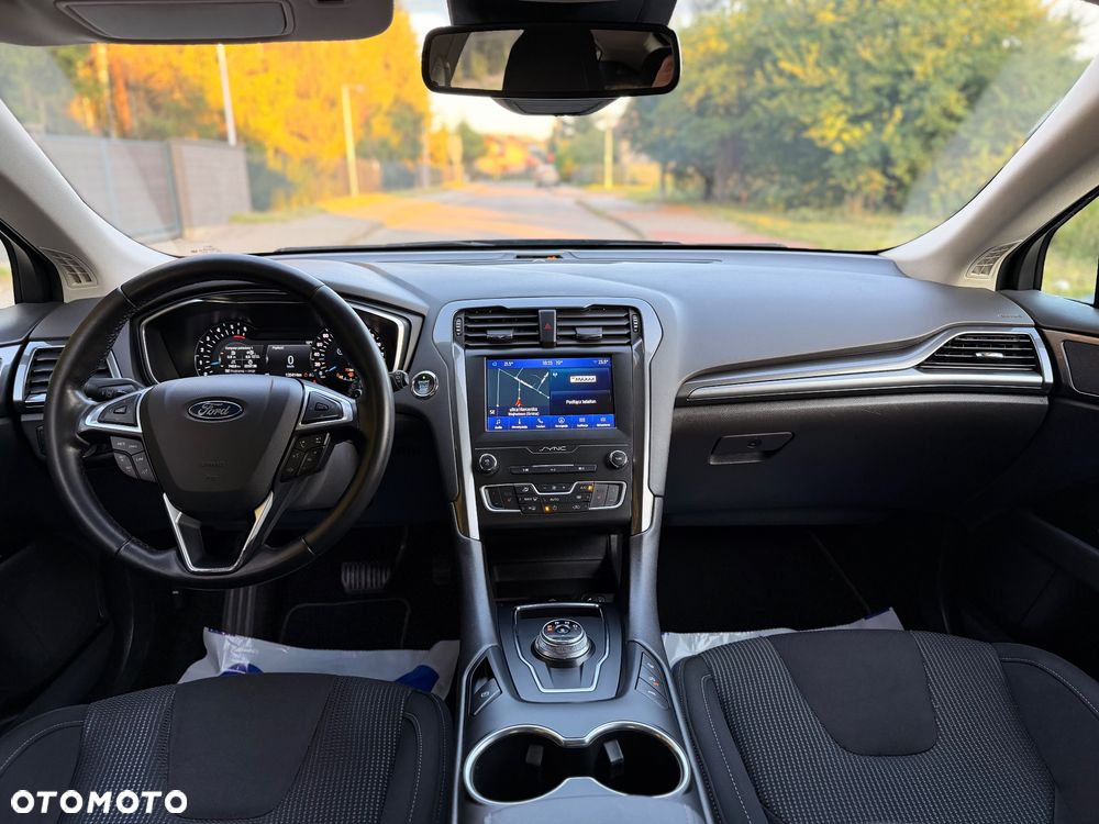 Ford Mondeo - 15