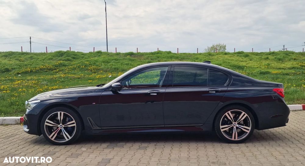 BMW Seria 7 740d xDrive - 23