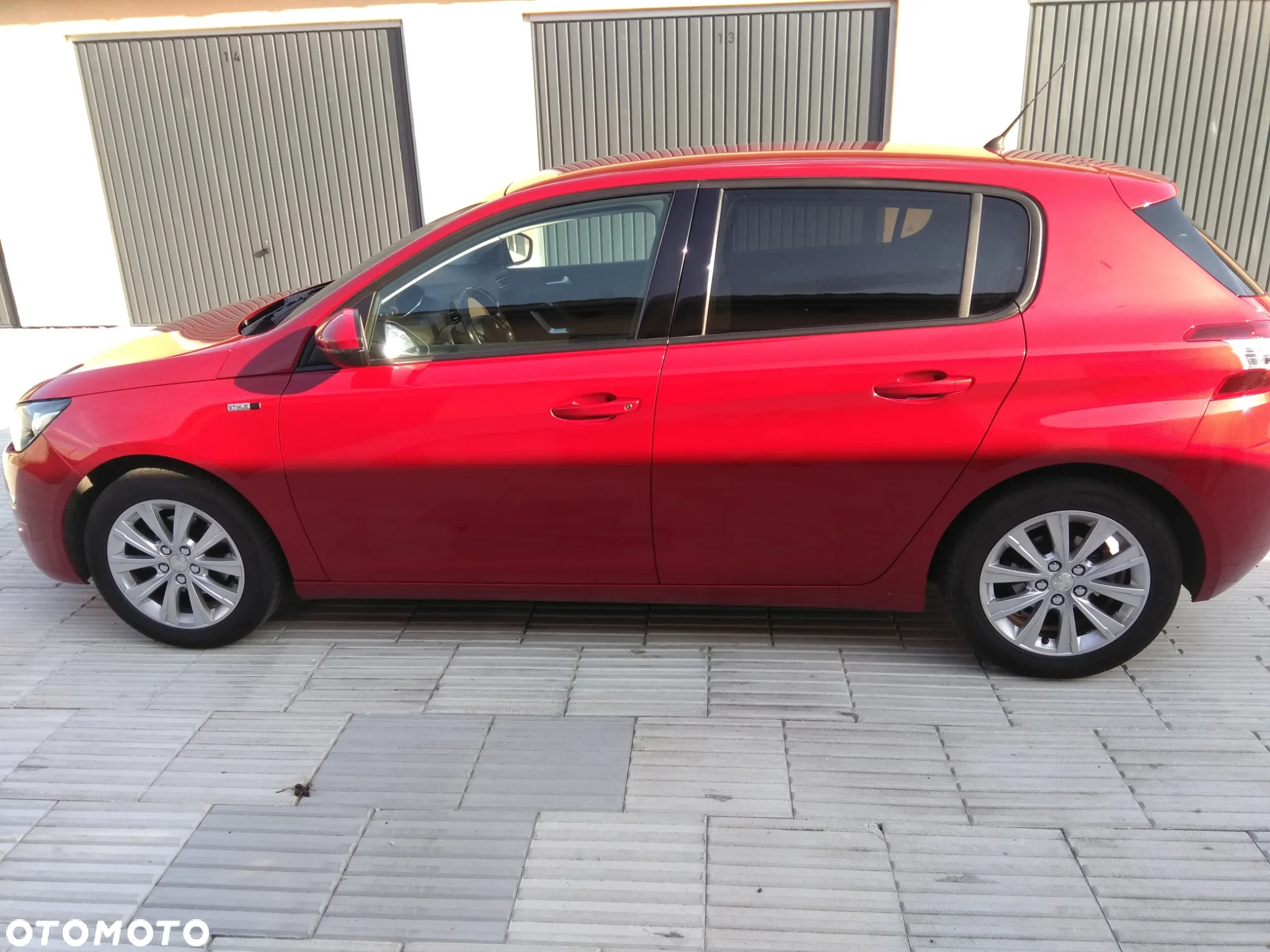 Peugeot 308 1.2 PureTech Style S&S - 4