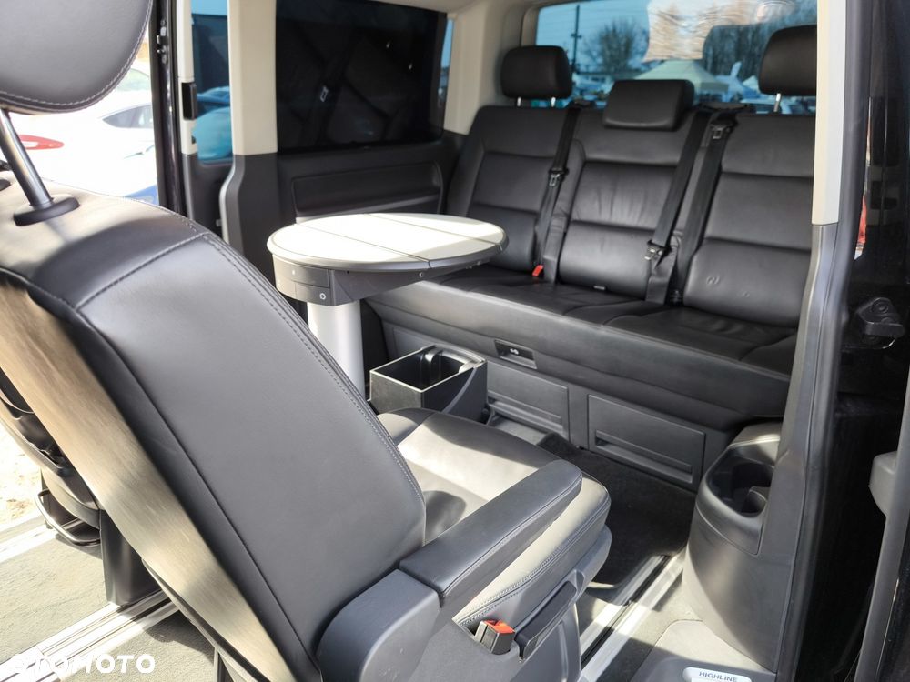 Volkswagen Multivan - 8