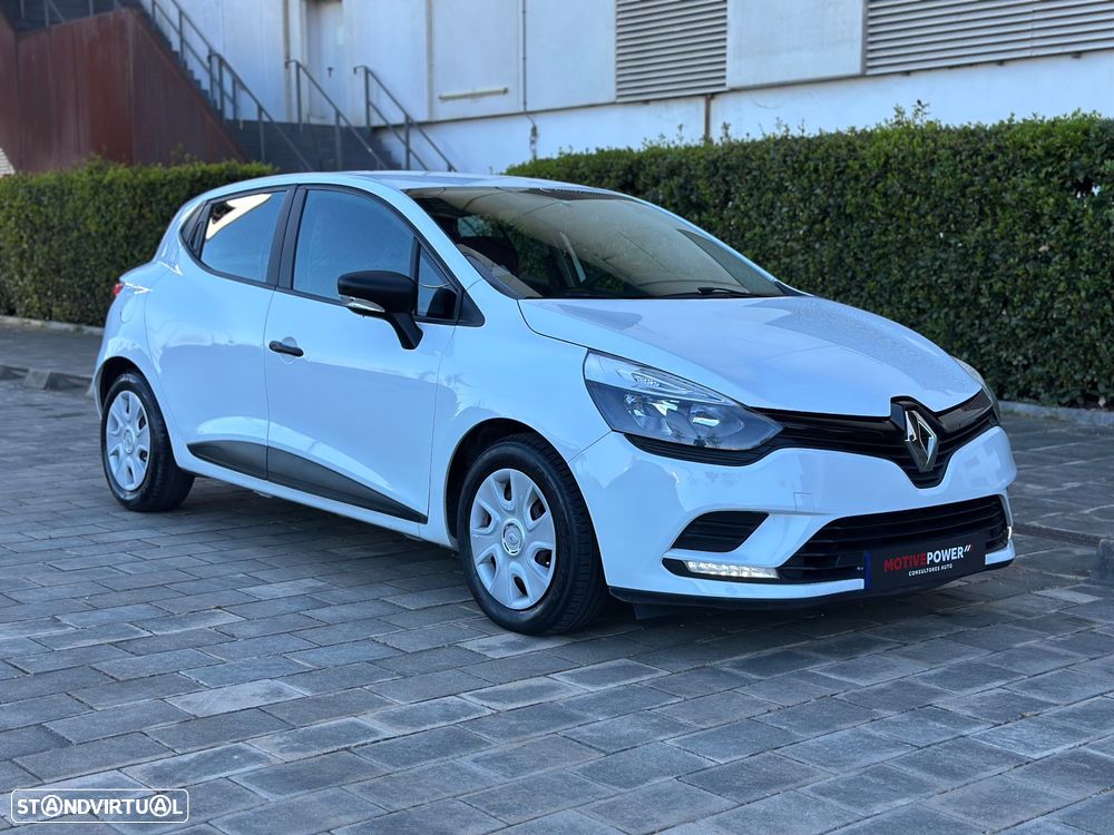 Renault Clio 1.5 DCI - 1