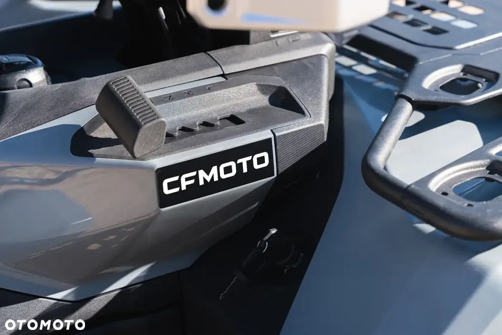 CFMoto CForce - 6