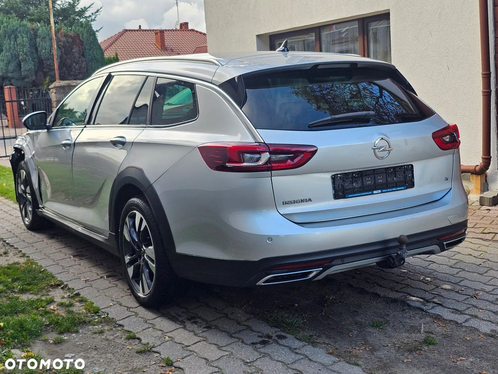 Opel Insignia 2.0 BiTrb D 4x4 Automatik - 3
