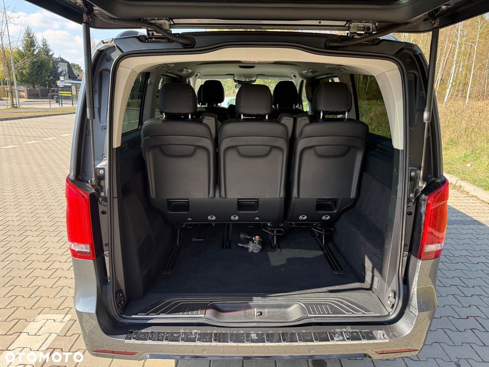 Mercedes-Benz Klasa V 300 d Extralang 9G-TRONIC - 9