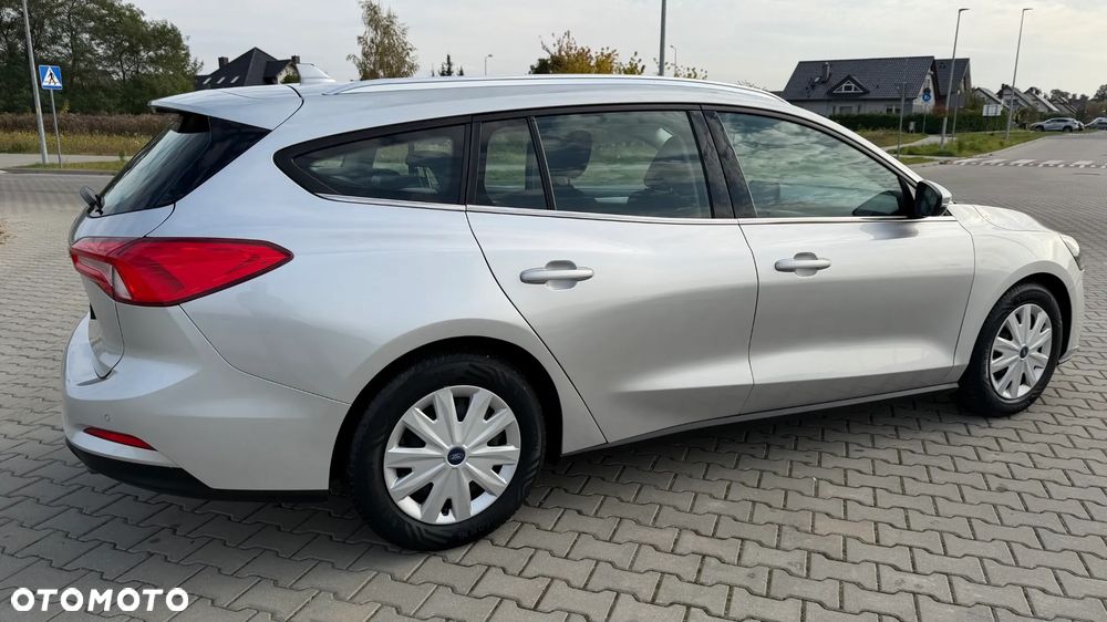 Ford Focus 1.5 TDCi Titanium - 9