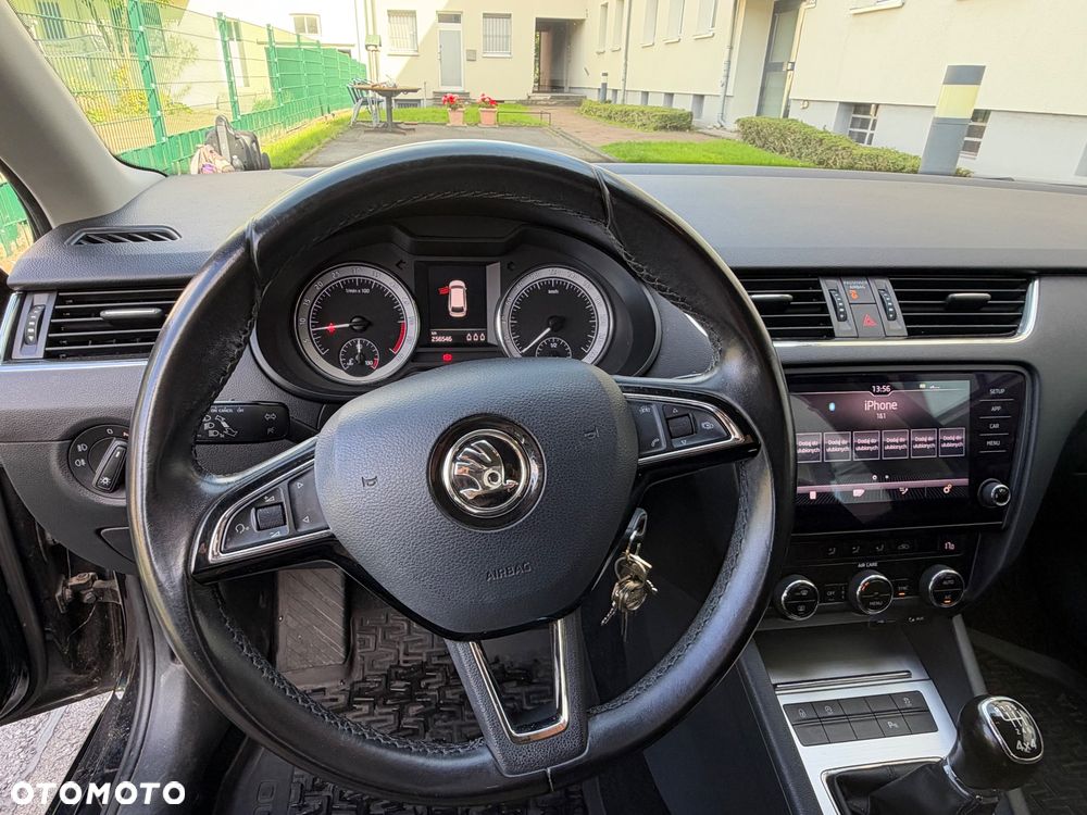 Skoda Octavia - 8