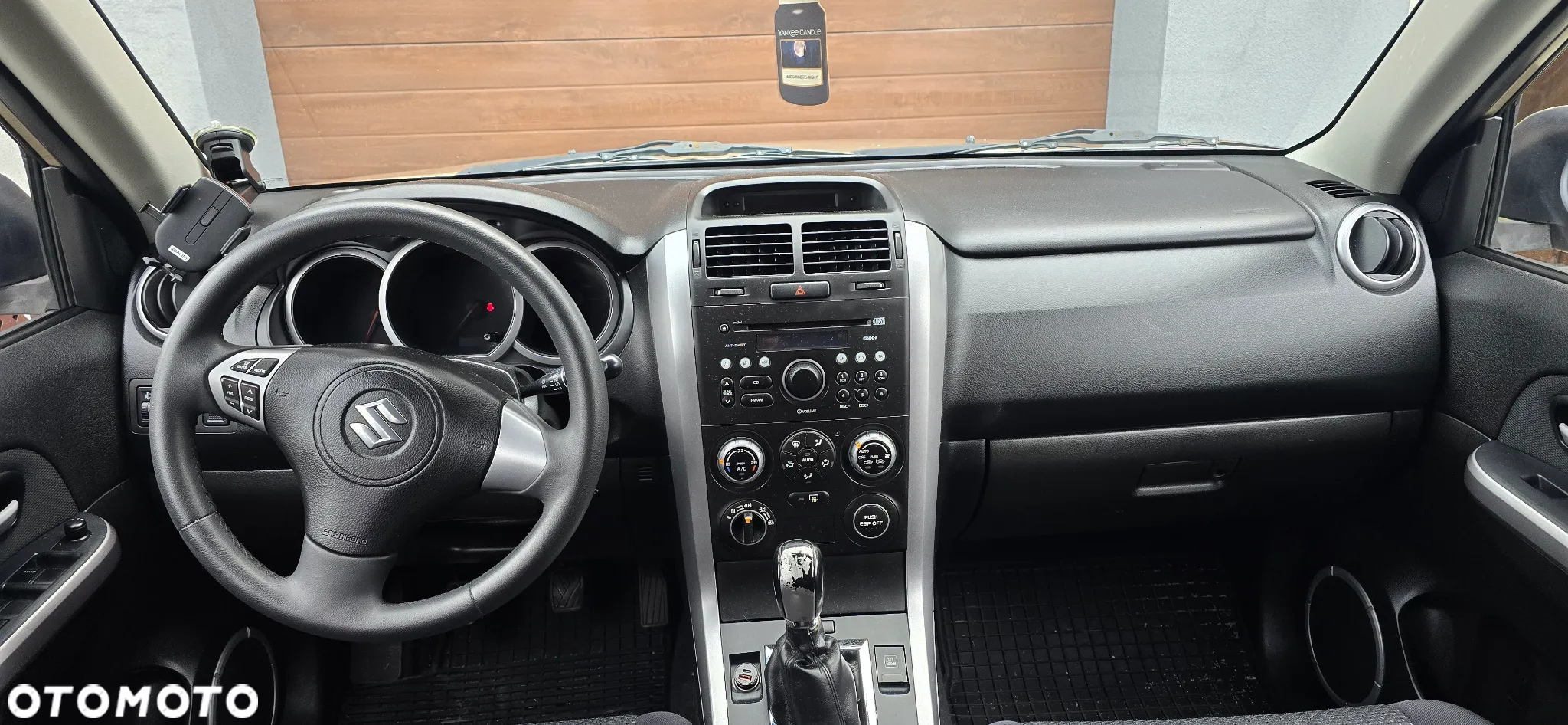 Suzuki Grand Vitara 1.9 DDiS Comfort - 20