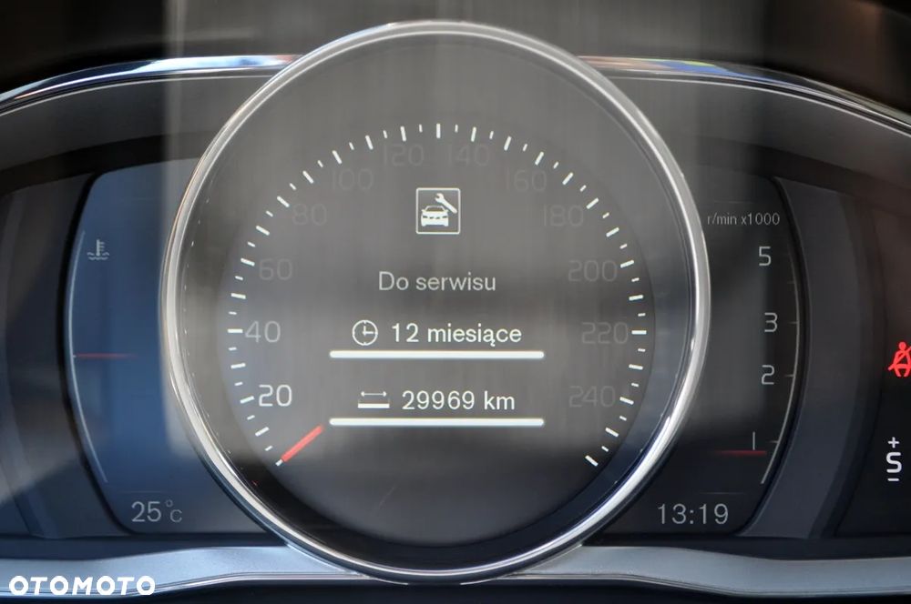 Volvo XC 60 D4 AWD Summum - 37
