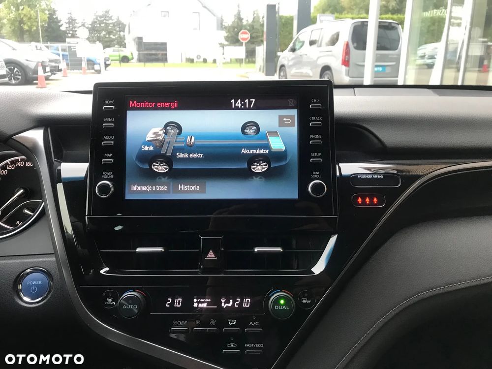 Toyota Camry 2022