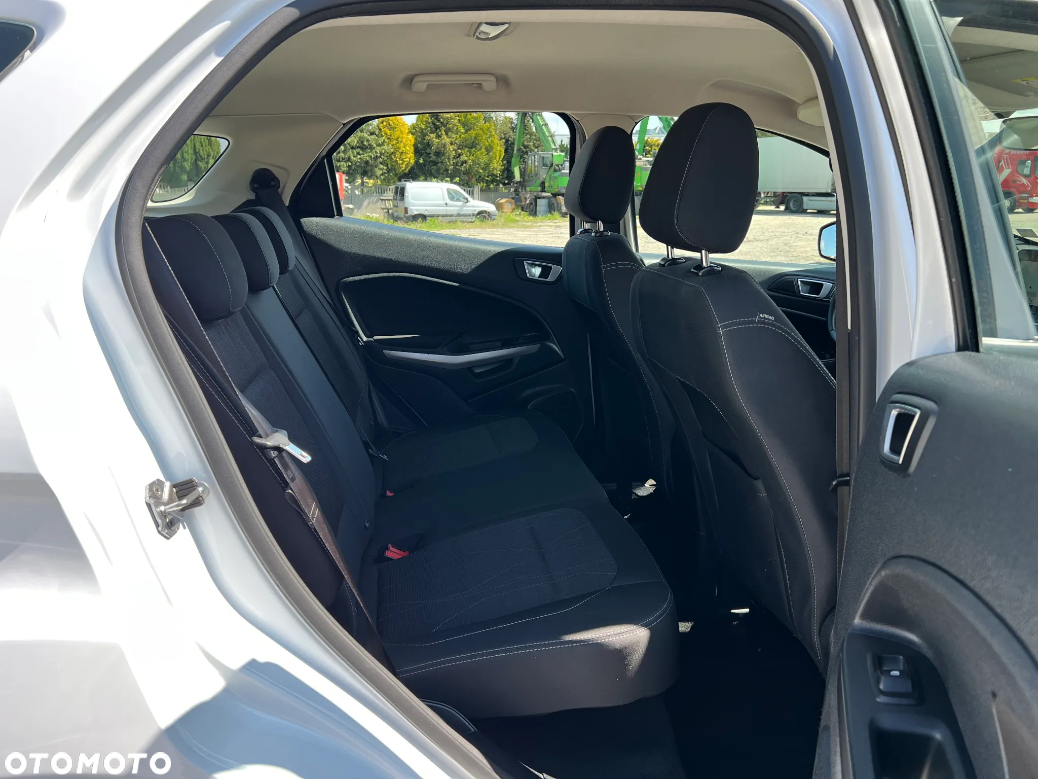 Ford EcoSport 1.0 EcoBoost COOL&CONNECT - 27