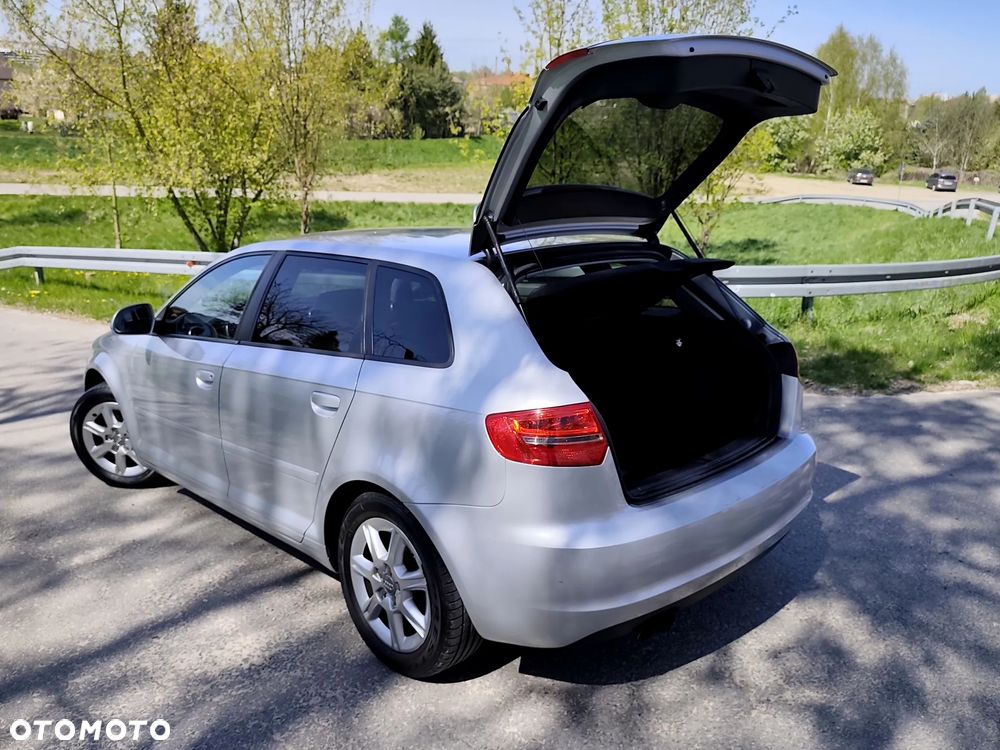 Audi A3 Sportback 1.4 TFSI Attraction - 18
