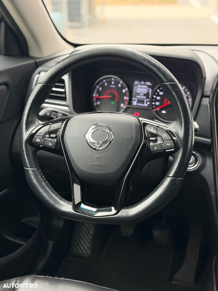 SsangYong Tivoli - 12