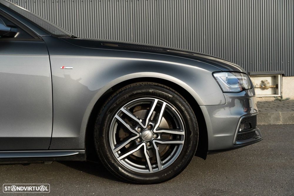 Audi A4 Avant 2.0 TDI Business Line S-line - 38