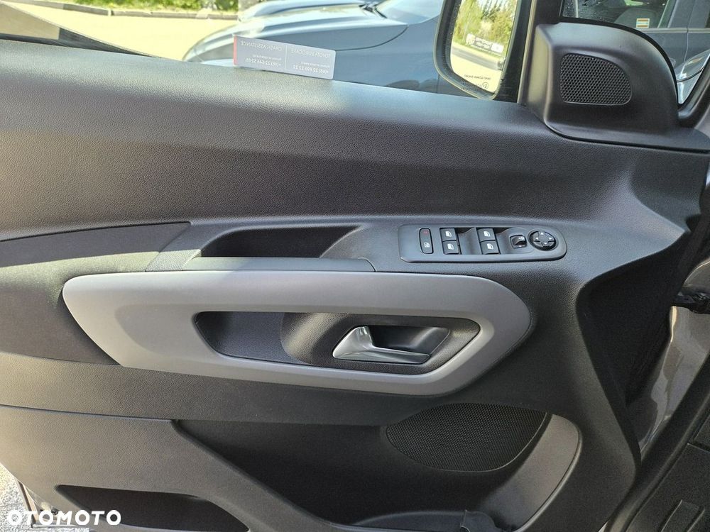 Toyota Proace City Verso 1.5 D-4D Business - 11