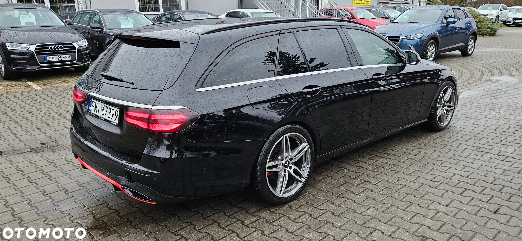 Mercedes-Benz Klasa E 200 d T 9G-TRONIC - 8