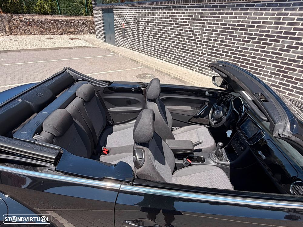 VW New Beetle Cabriolet 2.0 TDI - 17