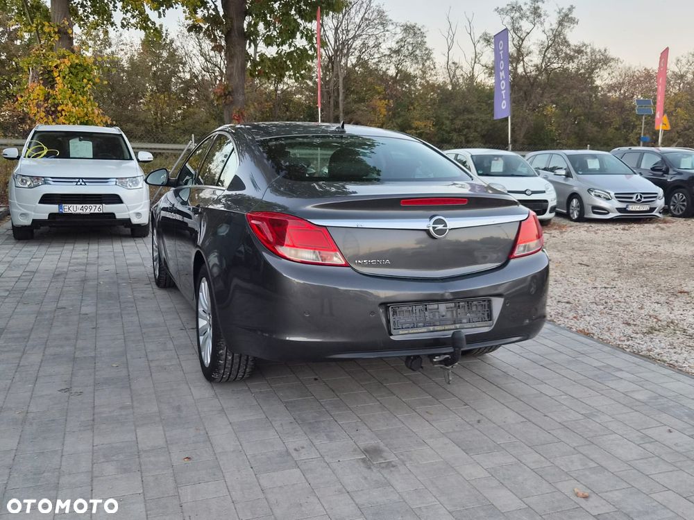 Opel Insignia 1.8 - 7