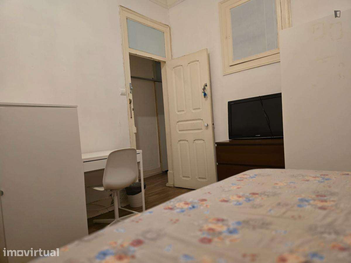 Quarto - localizado em Arroios Lisbon - Grande imagem: 4/15