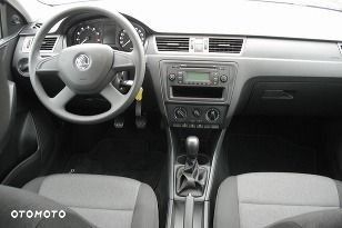 Skoda RAPID 1.2 Active - 10