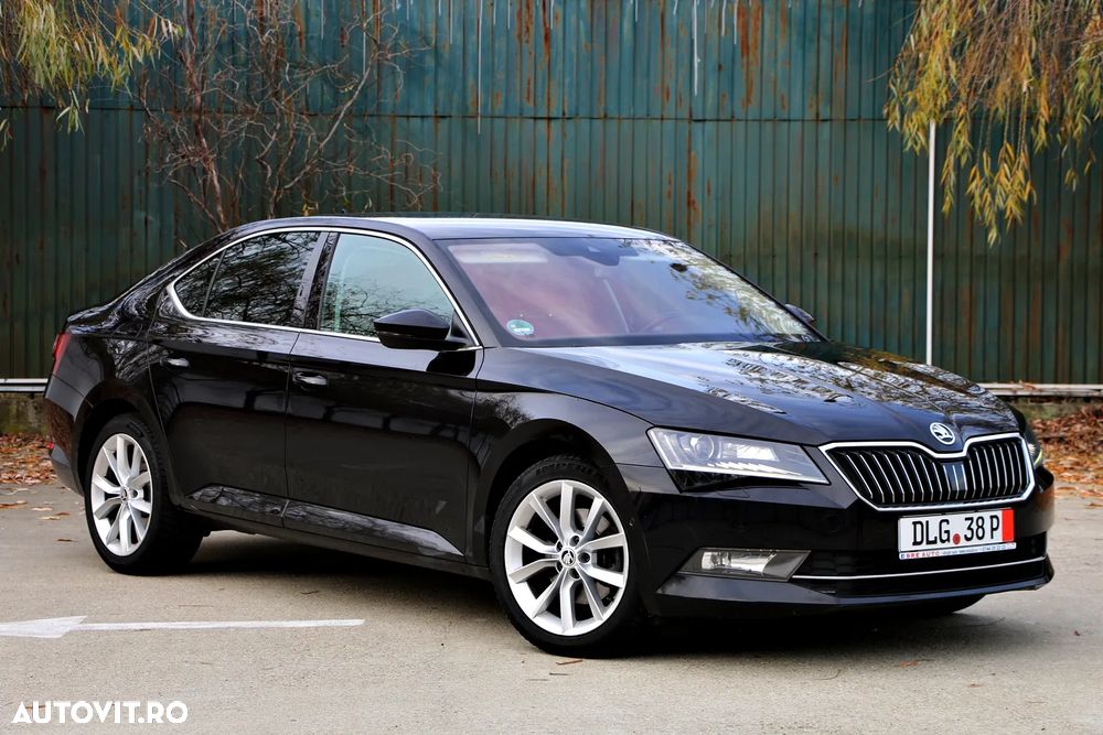 Skoda Superb 2.0 TDI DSG Style - 9