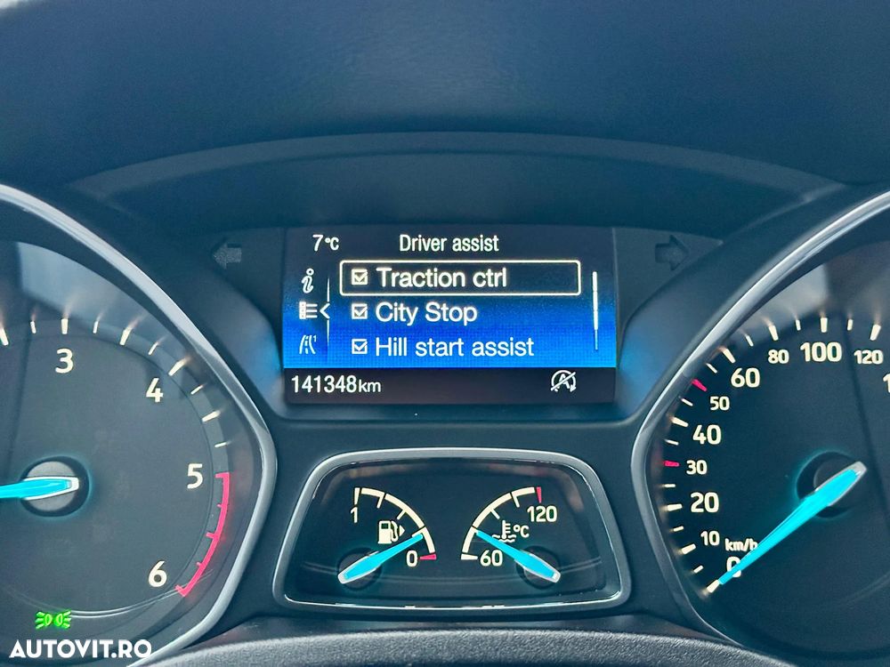 Ford Focus 1.5 EcoBlue Start-Stopp-System TITANIUM - 33