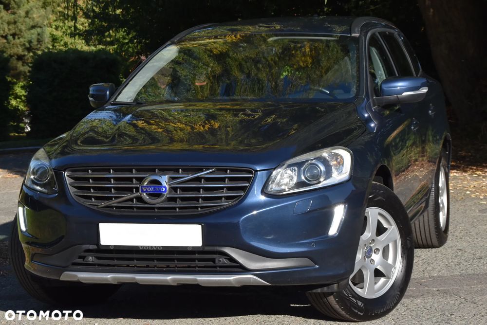 Volvo XC 60 D4 Momentum - 1