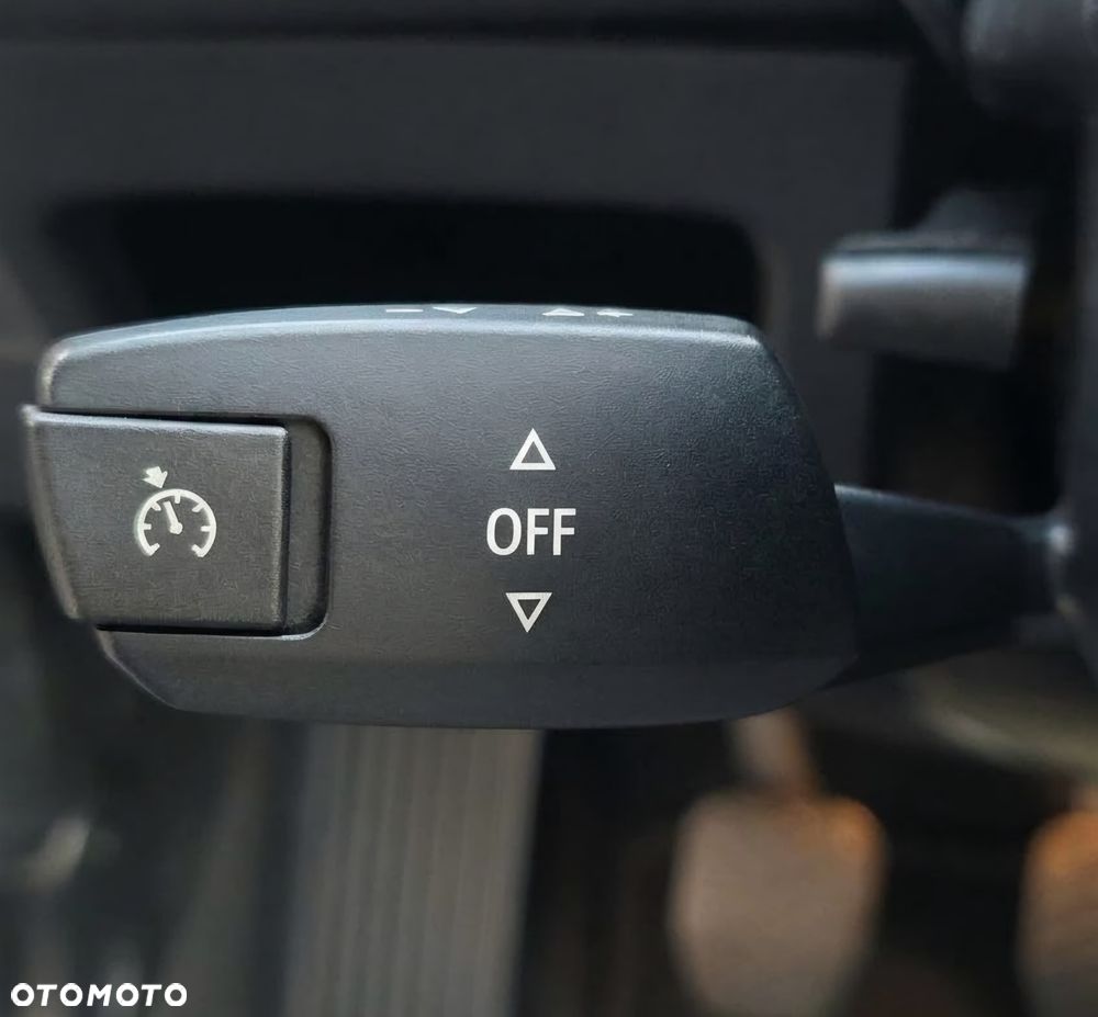 BMW Seria 1 118i - 29