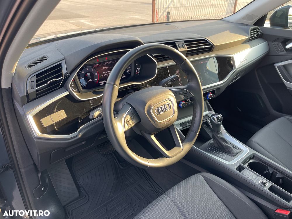 Audi Q3 2.0 35 TDI S tronic - 12