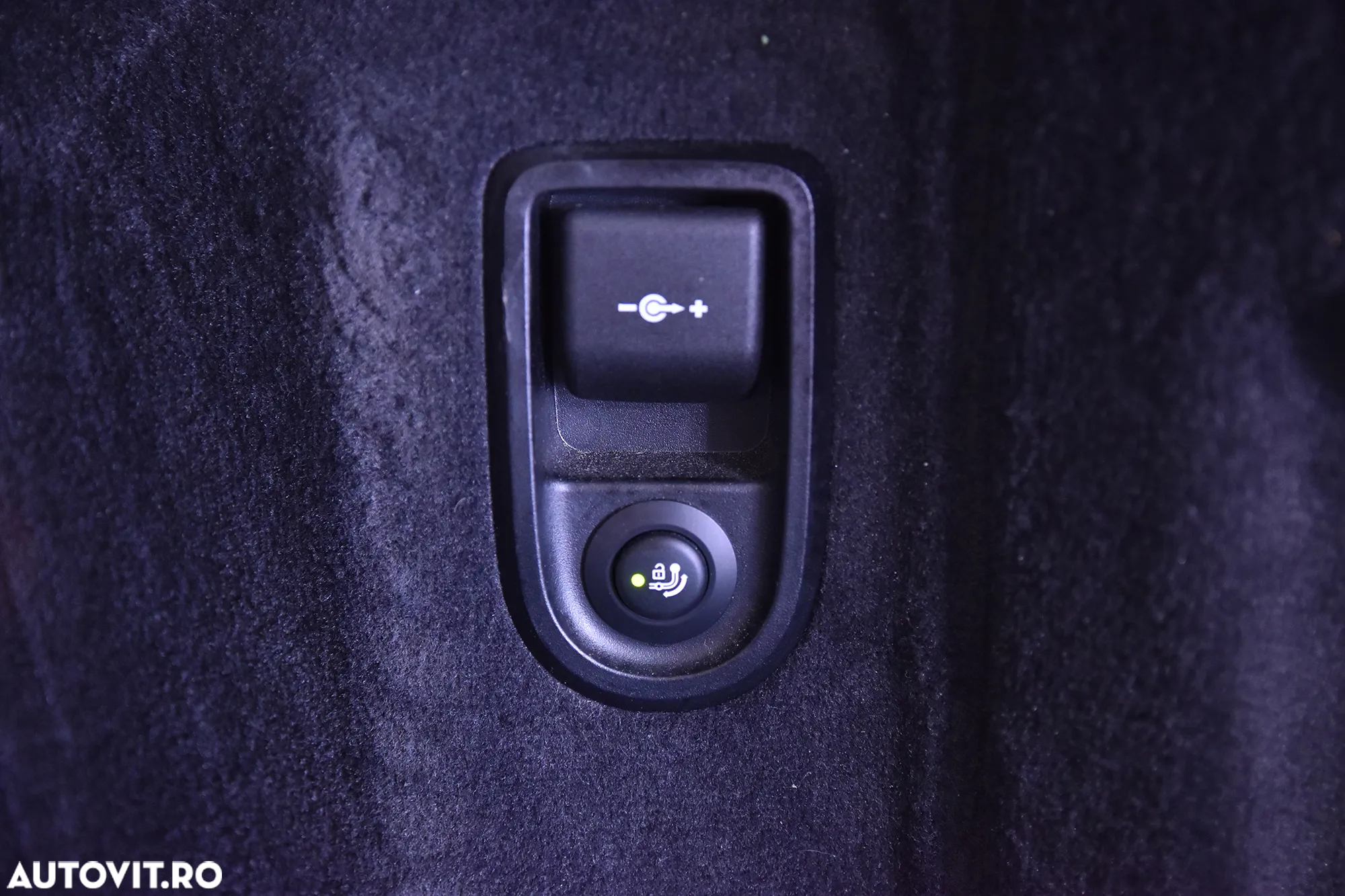 BMW Seria 5 530e xDrive AT PHEV - 25