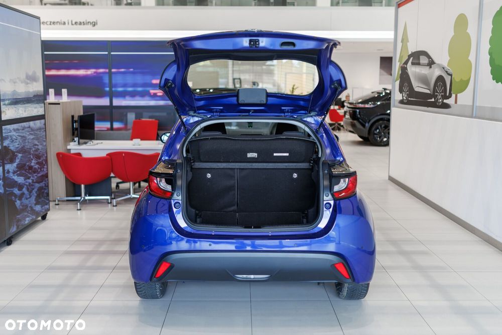 Toyota Yaris - 25