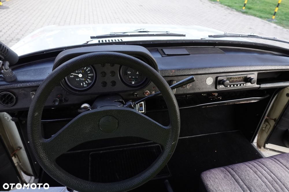 Wartburg 353 - 32