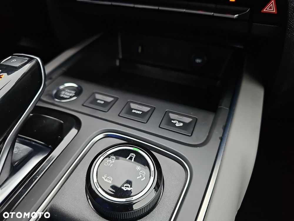 Citroën C5 Aircross 1.6 PureTech Shine EAT8 - 23