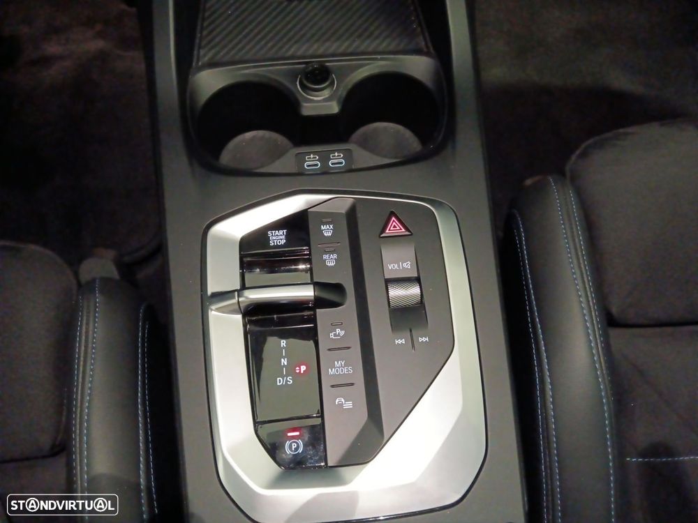 BMW 116 Pack Desportivo M Pro - 17