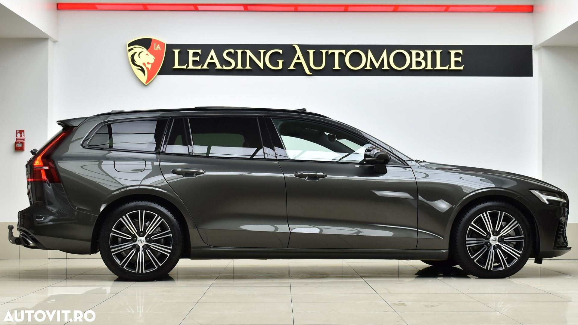 Volvo V60 T6 AWD Recharge Geartronic Inscription - 7