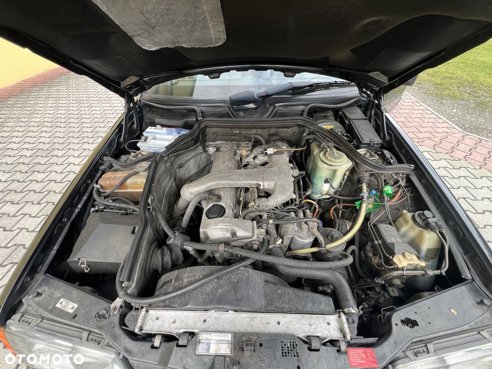 Mercedes-Benz W124 (1984-1993) - 19