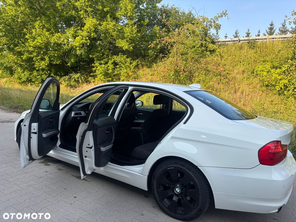 BMW Seria 3 - 15