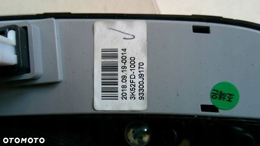 HYUNDAI KONA PANEL RAMKA ZMIANY BIEGÓW ŁADOWARKA 95560-J9000 - 3