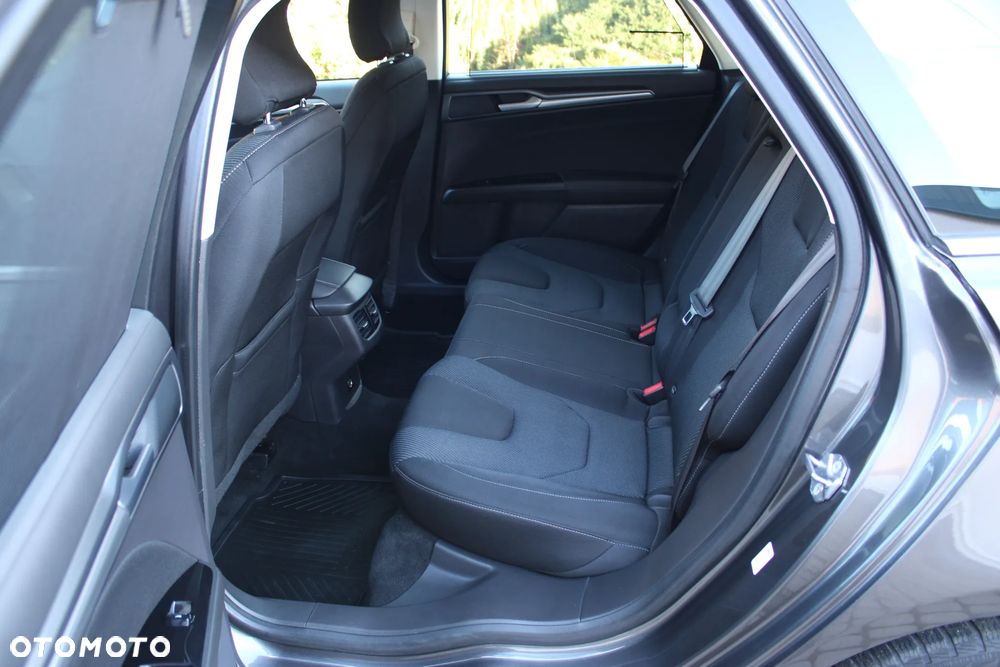 Ford Mondeo 2.0 TDCi Titanium PowerShift - 20
