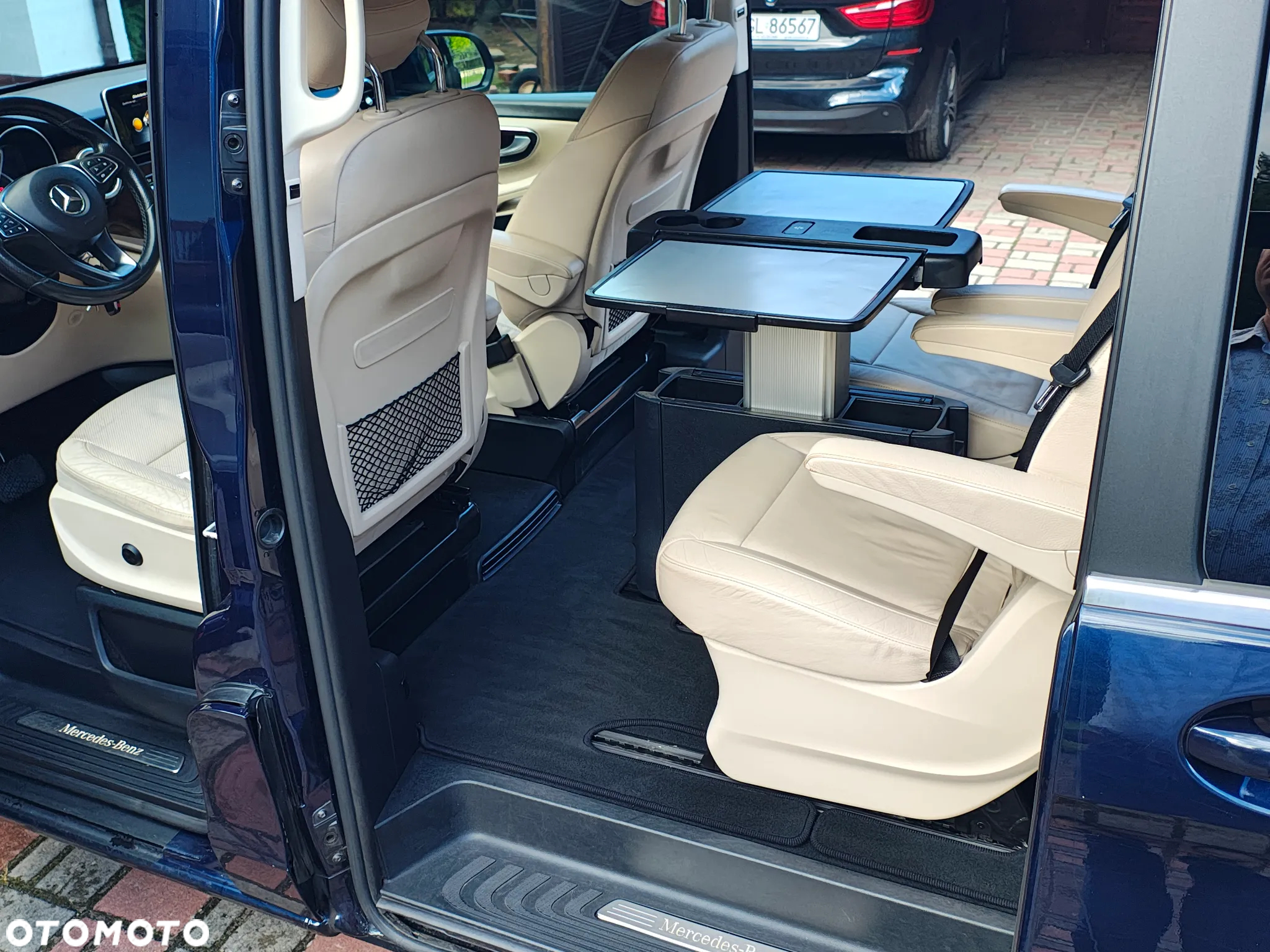 Mercedes-Benz Klasa V 250 (BlueTEC) d Avantgarde 7G-Tronic (d³ugi) - 19