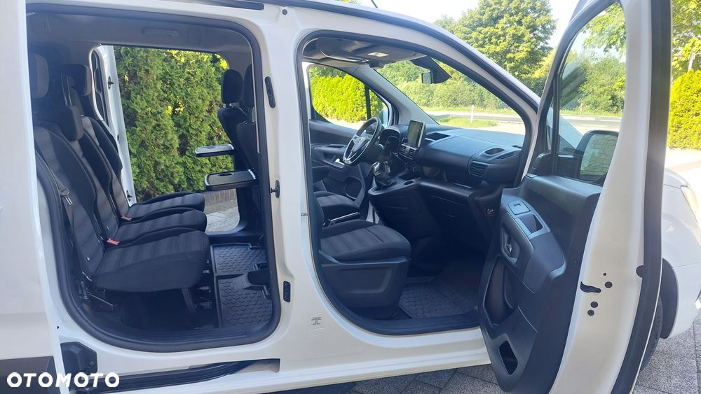 Opel Combo - 16